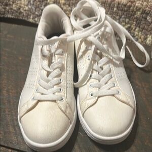 White Casual Sneakers